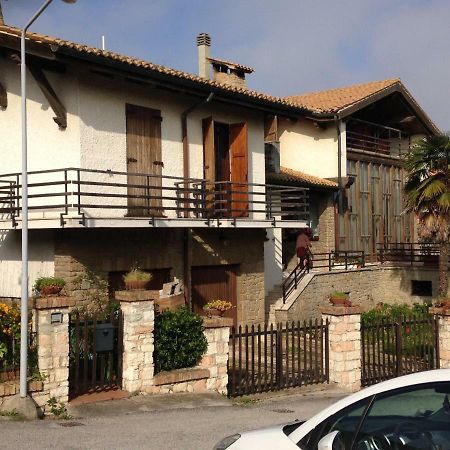Villa Lilly Falconara Marittima Bagian luar foto